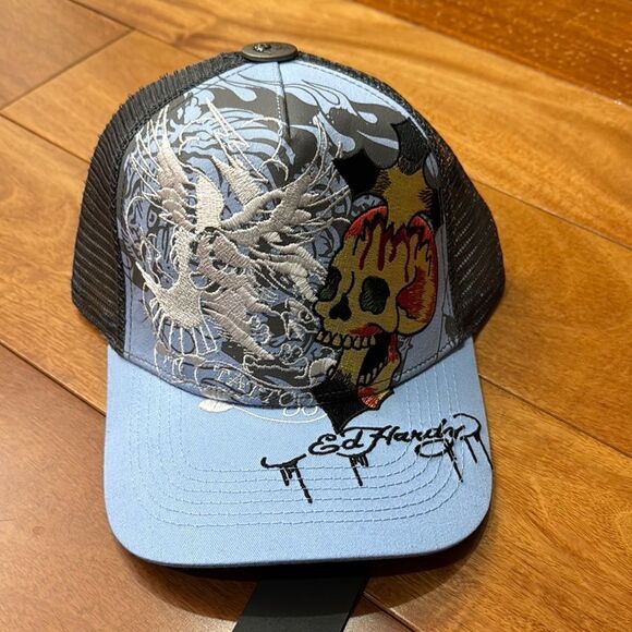 NWT Ed Hardy Trucker Hat Embroidered Tattoo Eagle Skull Blue Sky Mesh Snapback - Picture 1 of 7